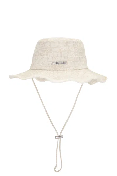 Jacquemus Le Bob Artichaut Bucket Hat In Neutrals