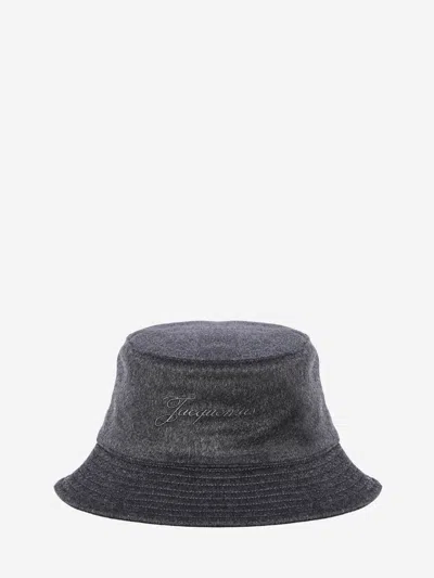 Jacquemus Le Bob Bucket Hat In Gray