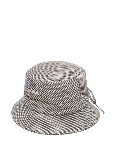 Jacquemus Le Bob Gadjo Bucket Hat In Black