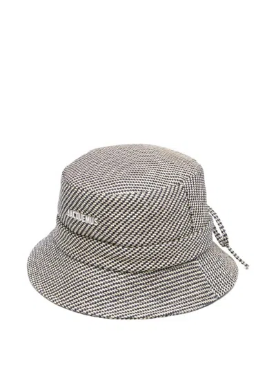 JACQUEMUS JACQUEMUS LE BOB GADJO BUCKET HAT