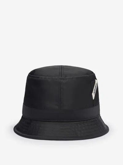 Jacquemus Le Bob Ovalie Fisherman Hat In Black