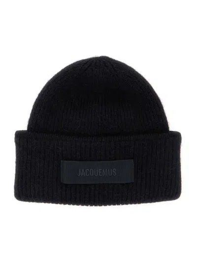 JACQUEMUS 'LE BONNET GROS GRAIN' BLACK BEANIE WITH LOGO PATCH ON THE FRONT IN WOOL BLEND MAN