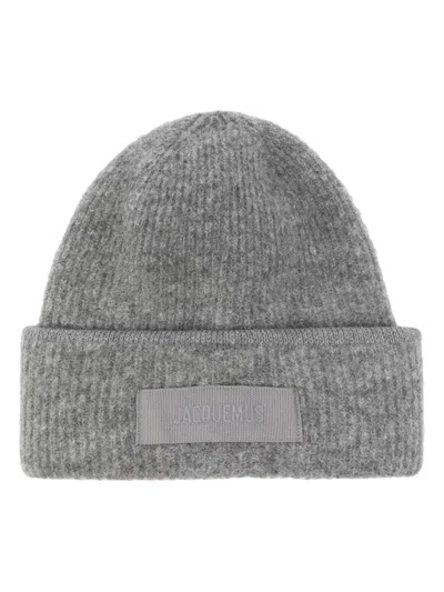 Jacquemus Grey Le Bonnet Logo Beanie Cap In Gray