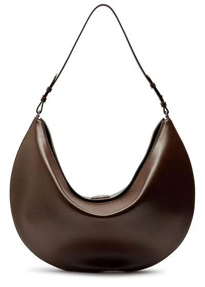 Jacquemus Le Calisso Rond Leather Shoulder Bag In Brown