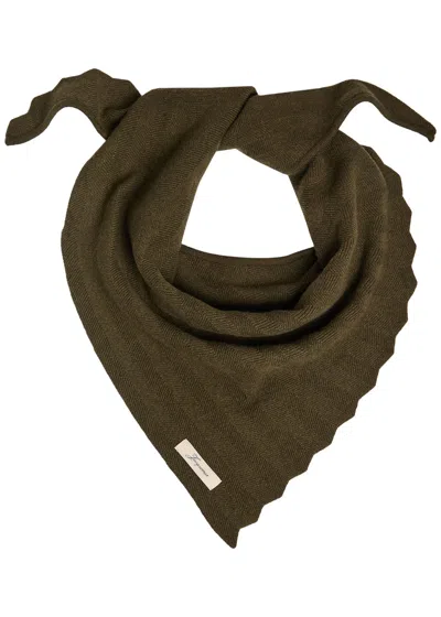 Jacquemus Le Chale Chevron Herringbone Wool And Cashmere-blend Scarf In Green