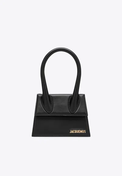 Jacquemus Le Chiquito Moyen Leather Handbag In Black