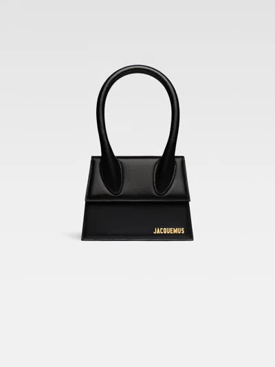 Jacquemus Le Chiquito Moyen Shoulder Bag In Black