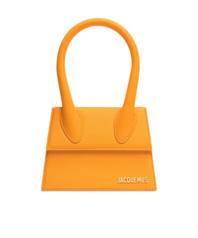 JACQUEMUS JACQUEMUS LE CHIQUITO MOYEN SIGNATURE HANDBAG