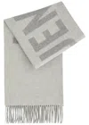 Jacquemus Le Écharpe Logo-intarsia Wool Scarf In Grey