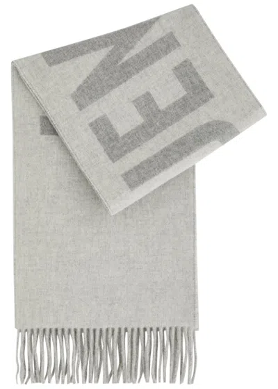 Jacquemus Le Écharpe Logo-intarsia Wool Scarf In Gray
