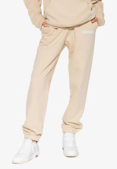 Jacquemus Le Jogging Logo Track Pants In Beige