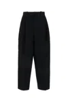 Jacquemus Curved Pleated Trousers In Black
