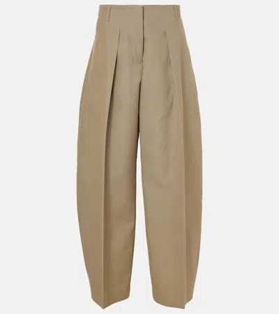 Jacquemus Ovalo Pleated Woven Wide-leg Pants In Beige