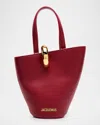 Jacquemus Le Petit Bambola Chain-link Leather Bucket Bag In Red