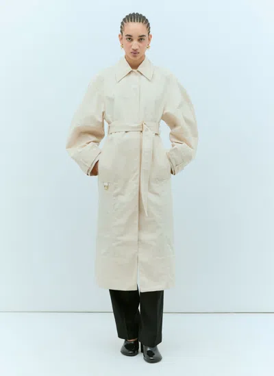 Jacquemus Le Trench Bari Coat In Cream