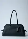Jacquemus Le Turismo Shoulder Bag In Black
