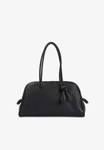 Jacquemus Le Turismo Leather Shoulder Bag In Black