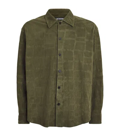 Jacquemus La Chemise Croc Embossed Goatskin Suede Button-up Shirt In Khaki