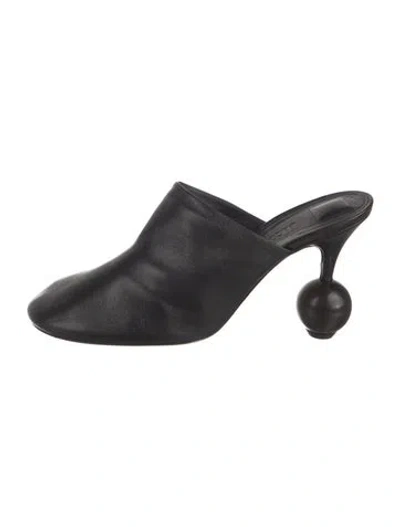 Pre-owned Jacquemus Leather Mules In Black