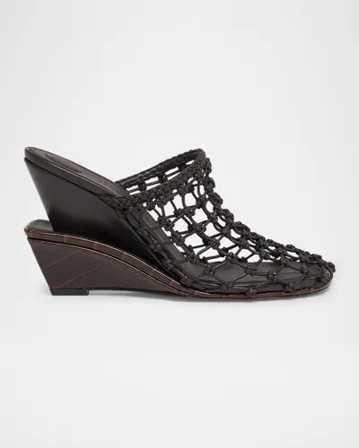 JACQUEMUS LES DOUBLES TRESSES CROC-EMBOSSED WEDGE MULES