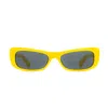 Jacquemus Capri Rectangular Sunglasses In Giallo