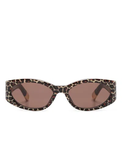 Jacquemus 'les Lunettes Ovalo' Sunglasses In Brown