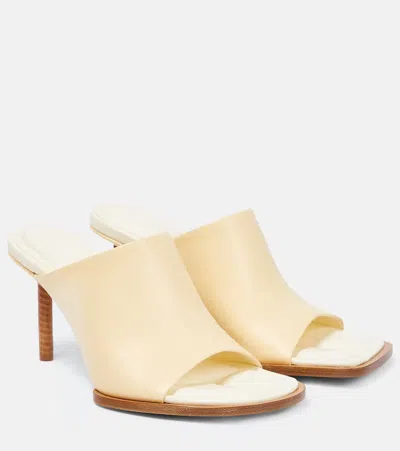 JACQUEMUS LES MULES CARRÉS RONDS LEATHER MULES