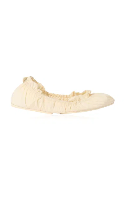 Jacquemus Les Pietra Ballerines Flats In Yellow