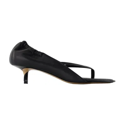 Jacquemus Nu Pieds B Open Toe Kitten Heel Sandals In Black