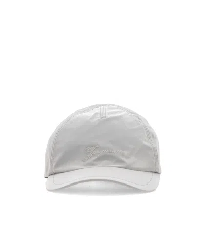 Jacquemus Logo-embroidered Baseball Cap In Silver
