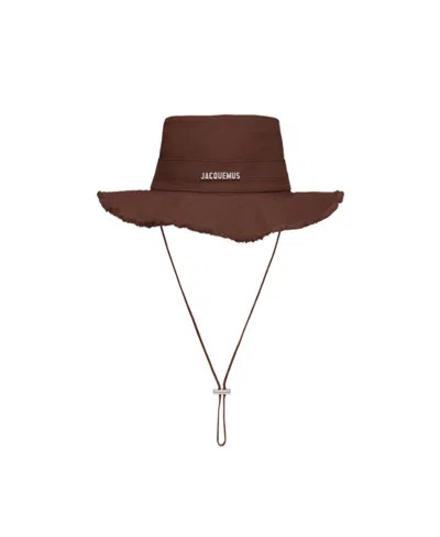 Jacquemus Logo-detailed Drawstring Hat In Red