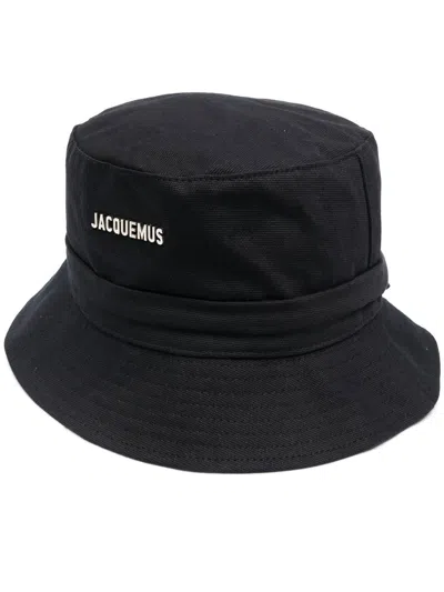 JACQUEMUS LOGO HAT
