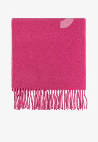 Jacquemus Logo Jacquard Fringed Wool Scarf In Pink