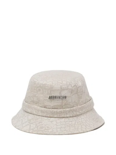 Jacquemus Logo-lettering Bucket Hat In 中性色
