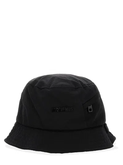 Jacquemus Logo Lettering Bucket Hat In Brown