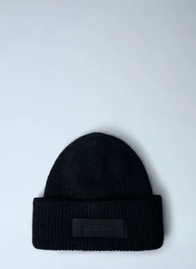 Jacquemus Men Logo Motif Beanie Hat In Black