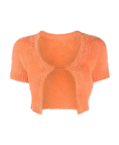 Jacquemus Logo-plaque Cropped Cardigan In Orange