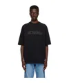 Jacquemus Relaxed Fit Black T-shirt With Tonal Logo In Black