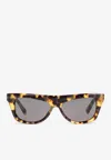 Jacquemus Logo Rectangular Sunglasses In Gray