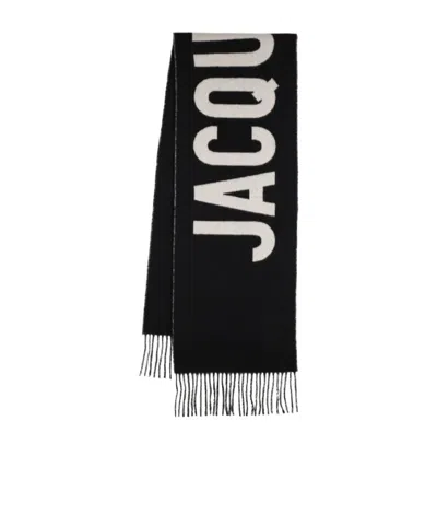 Jacquemus Brushed Finish Fringe Detailing Wraparound Scarf In Blue