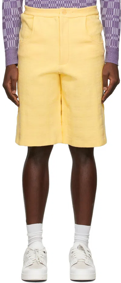 Jacquemus Logo Straight Shorts In Yellow