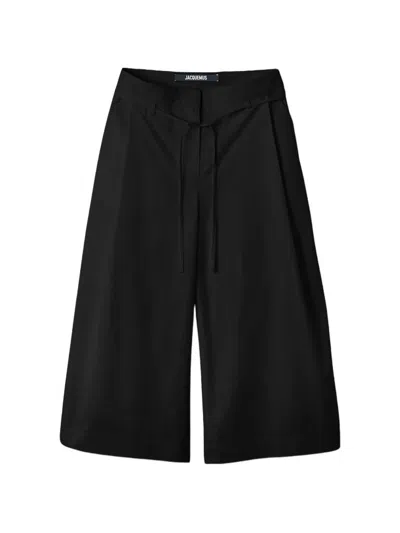 Jacquemus Marin Drawstring Shorts In Black