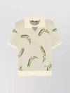 Jacquemus Crew Neck Graphic Print Polo Shirt In Gray
