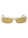 Jacquemus Capri Sunglasses In Neutral