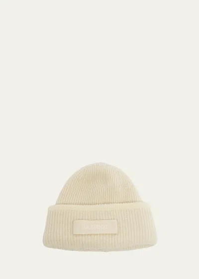 Jacquemus Men's Le Bonnet Ribbed Beanie Hat In 110 Off-white