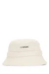 Jacquemus Off White Logo Bucket Hat In Neutral