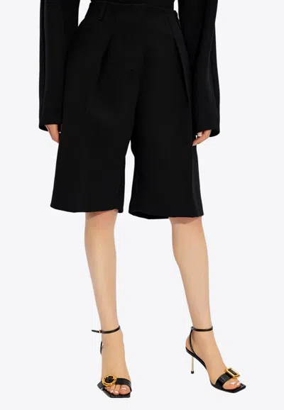Jacquemus Ovalo Bermuda Shorts In Black