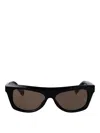 Jacquemus Pina Sunglasses In Brown