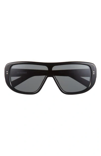 Jacquemus Polarized Shield Sunglasses In Black