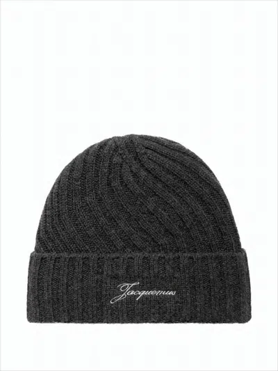 Jacquemus Ribbed Cashmere And Merino Wool Beanie In Metallic
